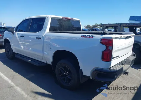 2020 Chevrolet Silverado K1500 Lt Trail Boss z USA, uszkodzony, nr VIN 3GCPYFED6LG413675